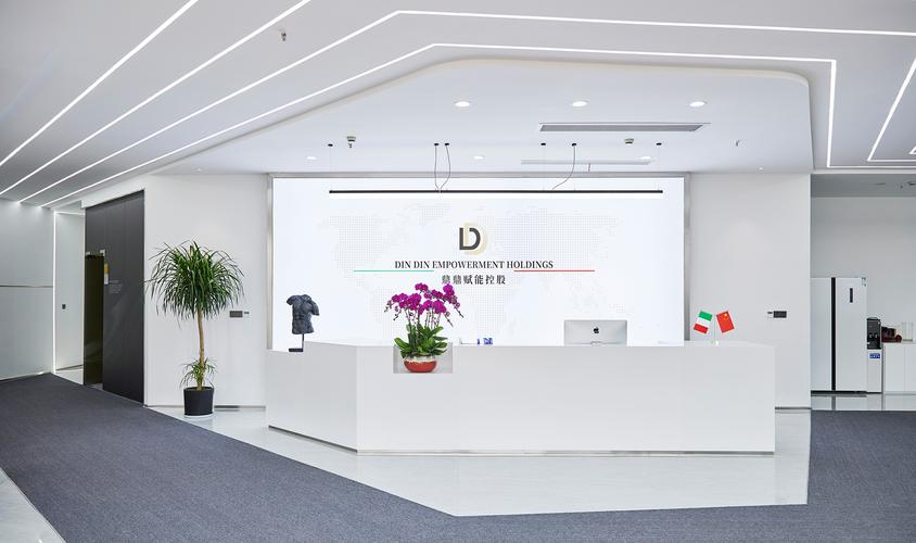 旅游實業(yè)投資;提供品牌運行管理,市場調(diào)查,市場營銷策劃,企業(yè)形象策劃